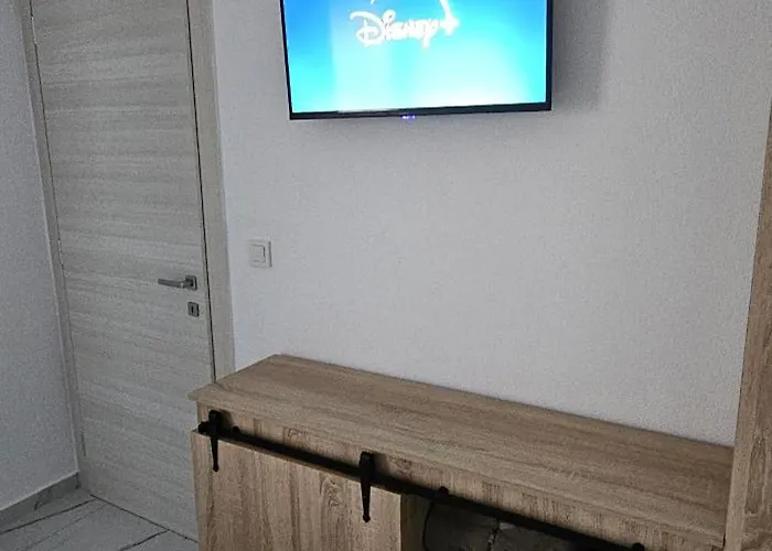 Helios With Pool Access In Erato Complex Paralia Ofriniou Apartamento